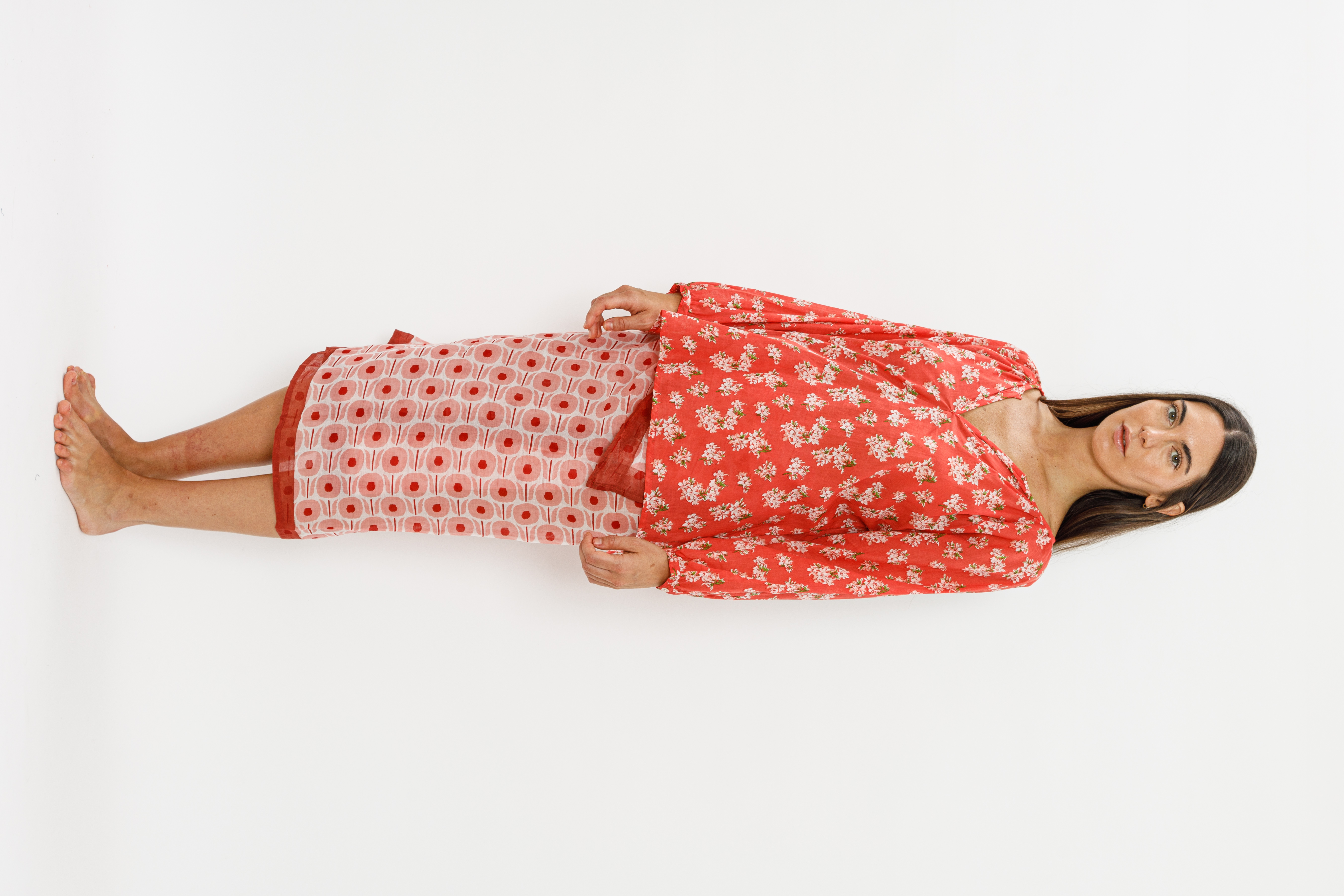 Akriti Top Flory Red detail