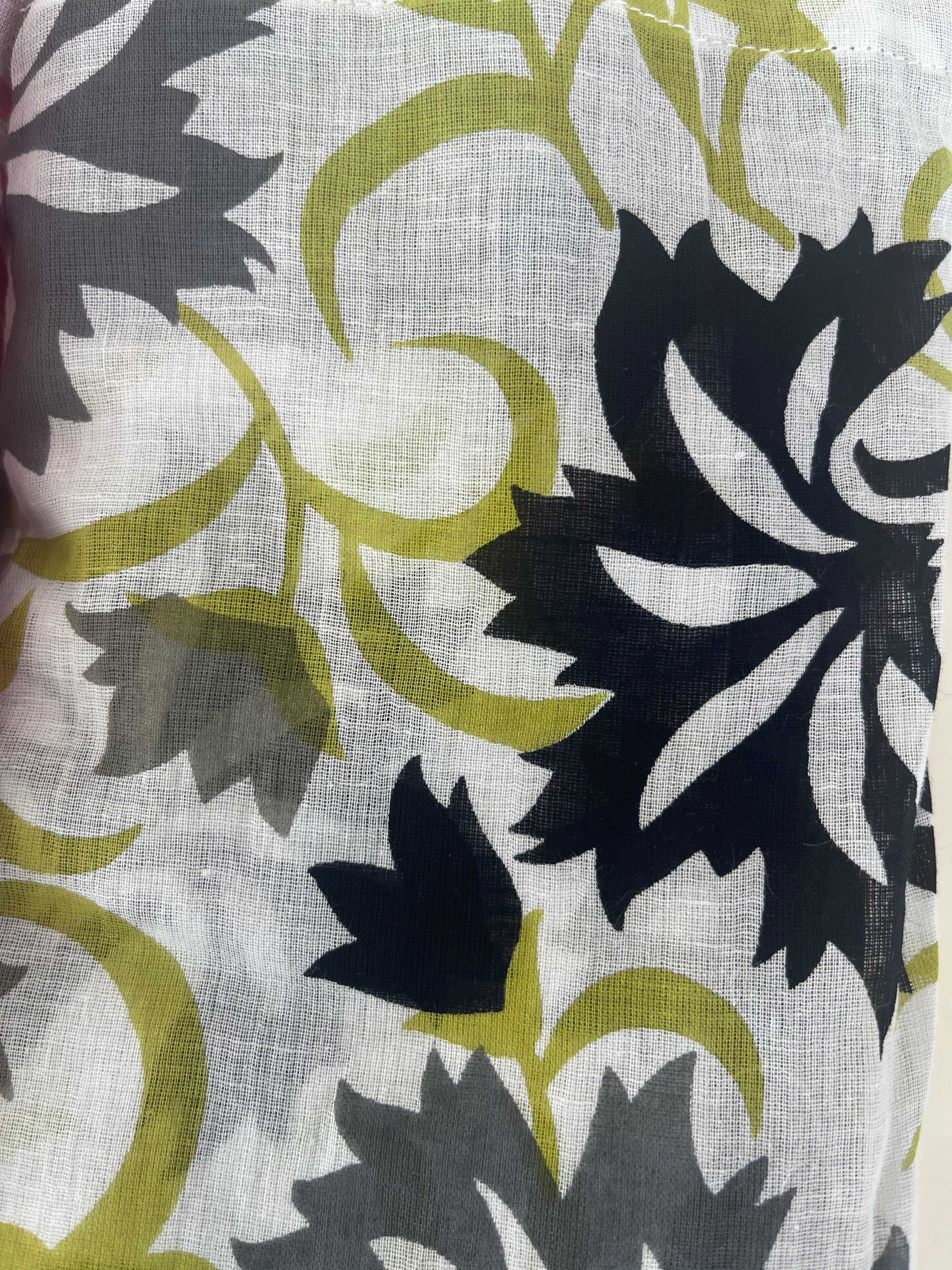 Arhat Carnation Lime detail