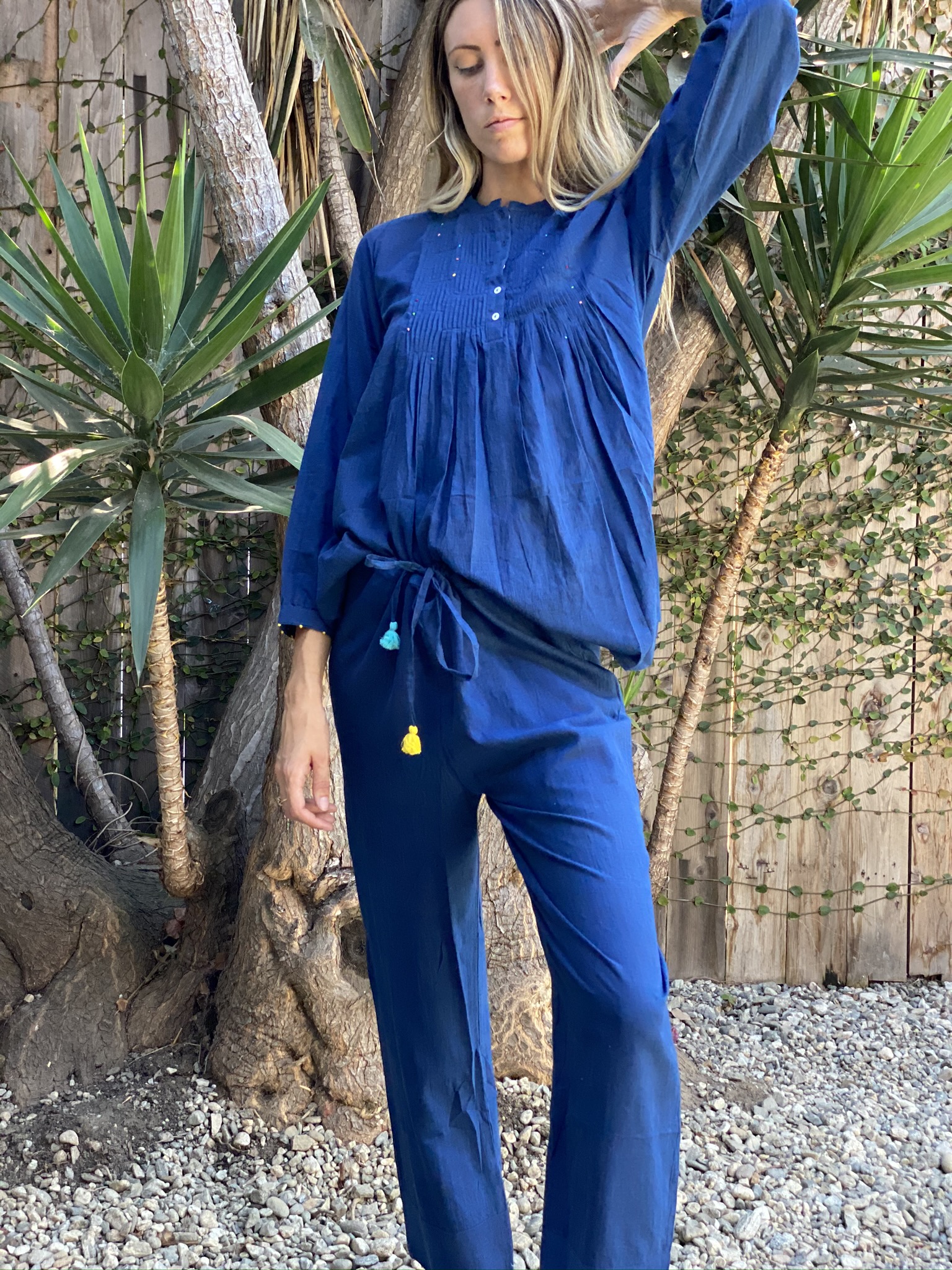 Arhat Kota Blue