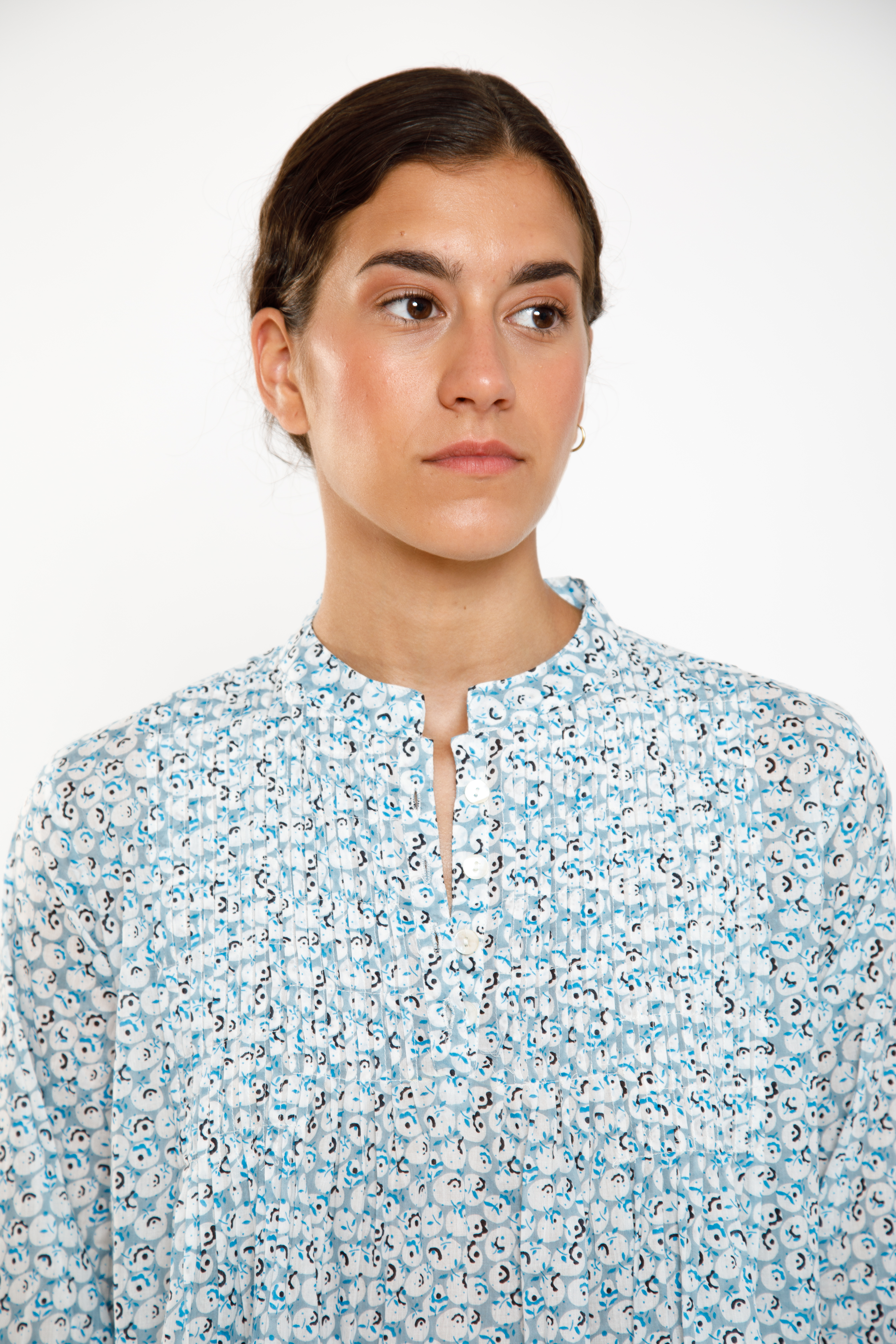 Arhat Shirt Ghera Blue detail