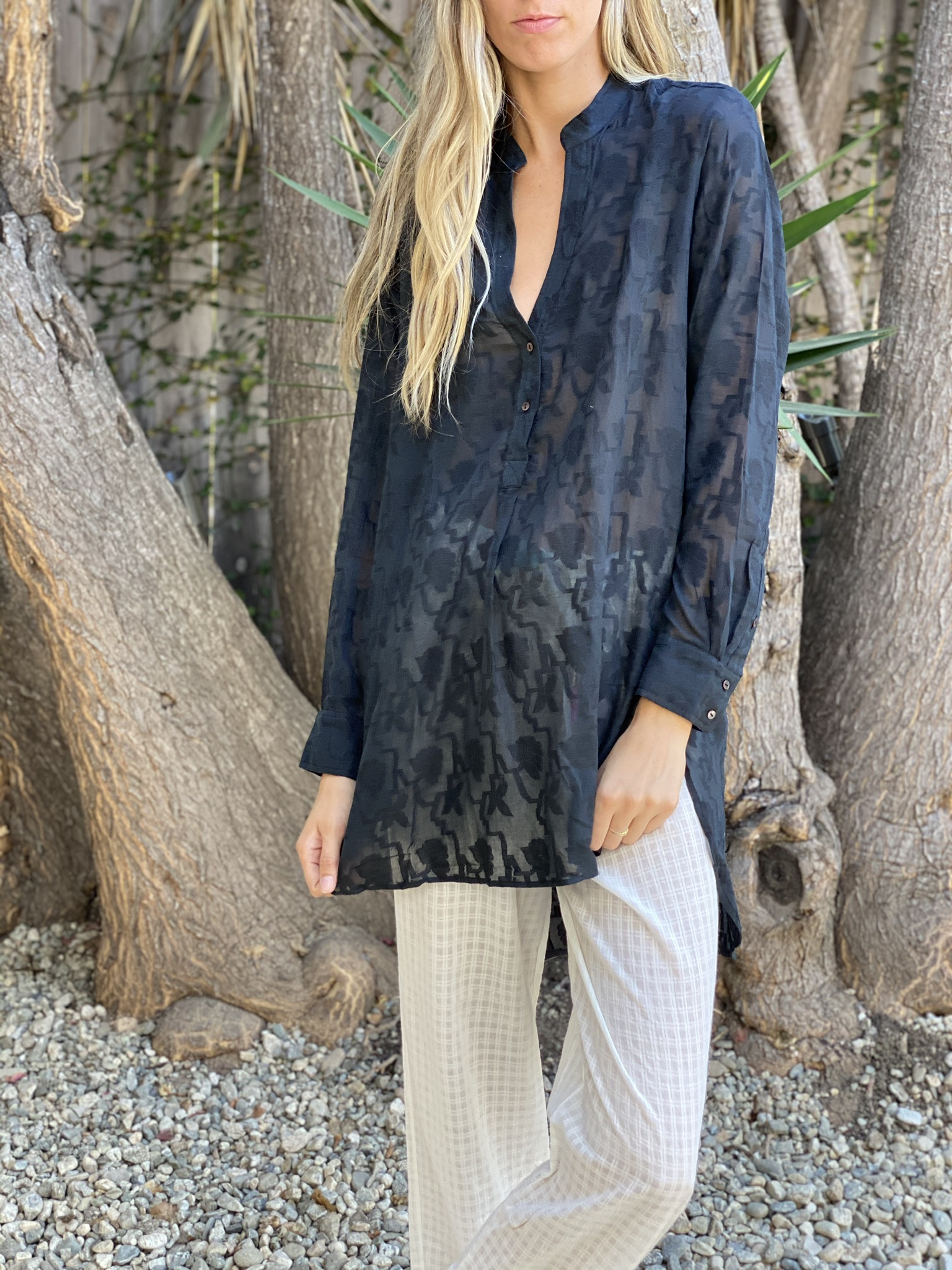 Avani Black
