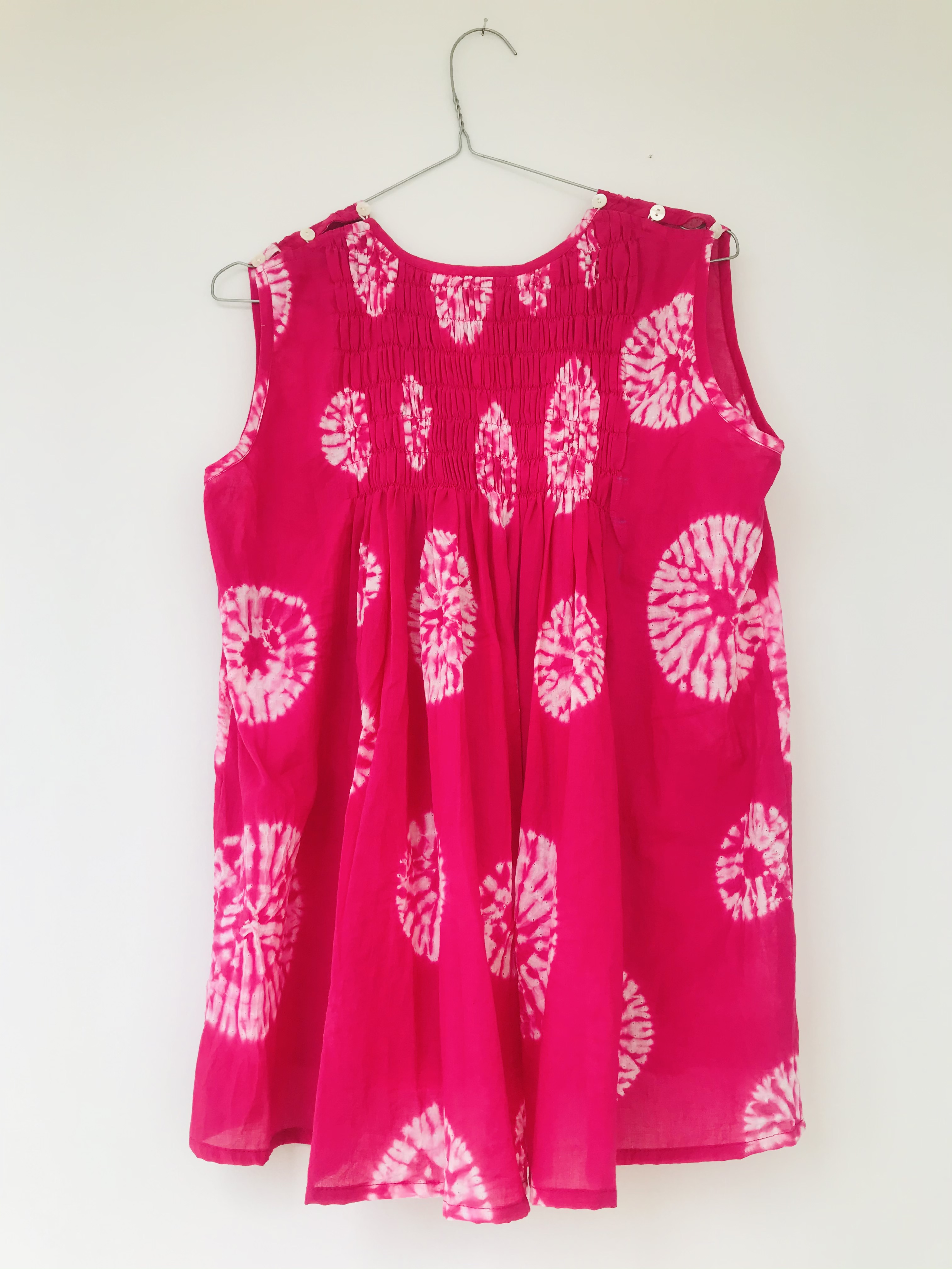 Suni Tie-Dye Orchid detail